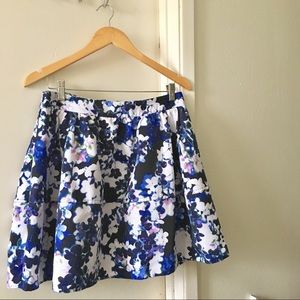 Express A-line skirt